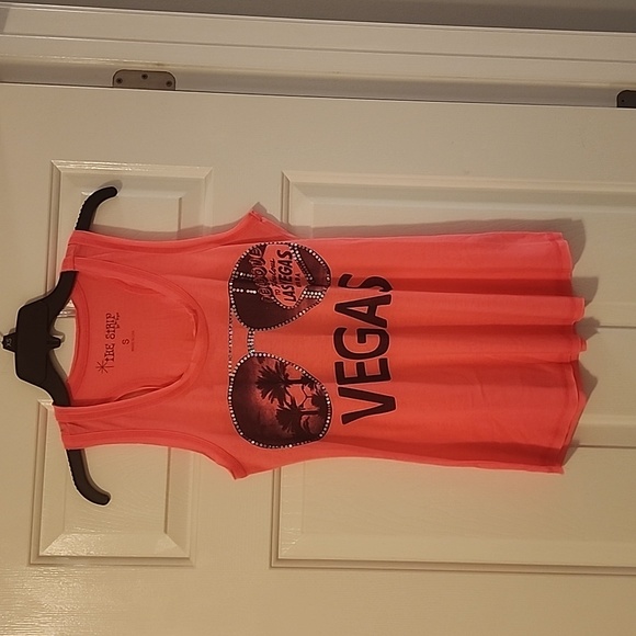 Las Vegas Pink Tank Top - Picture 1 of 2